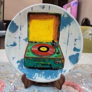 Hand-Painted Retro Decorative Plate – Vintage Patterned Wall Art with Textured Detail & Timeless Aesthetic Charm